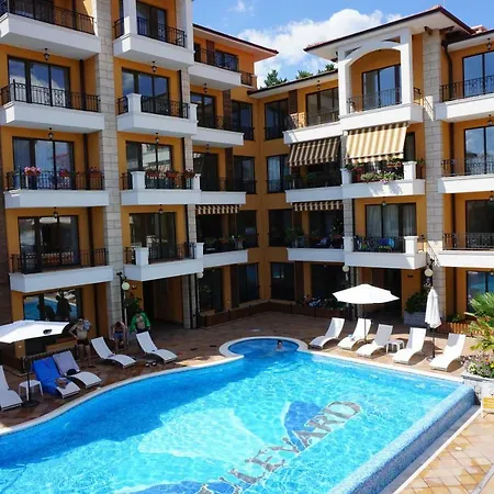 Boulevard Sea Aparthotel 3*
