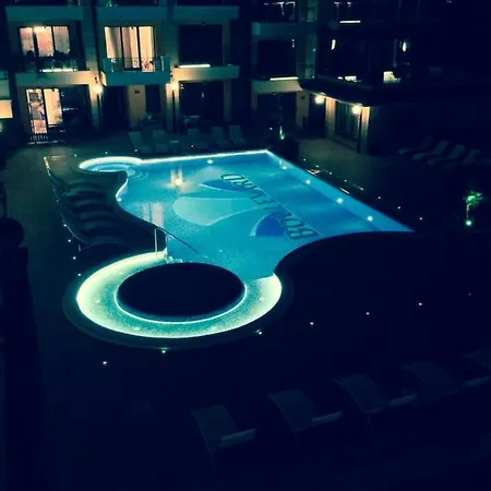 Aparthotel Boulevard Sea *
