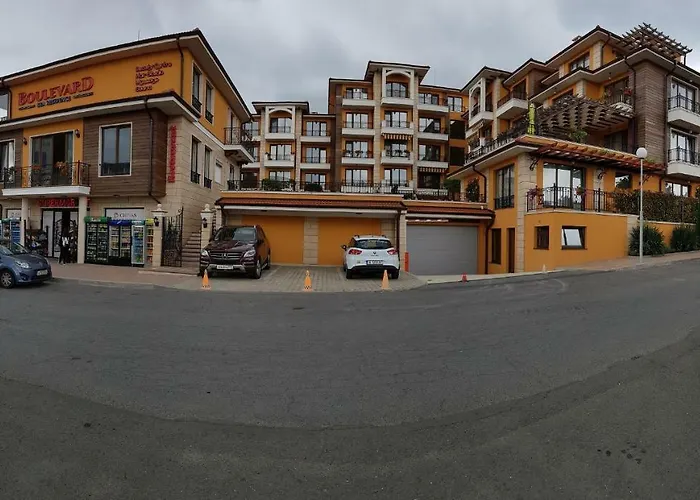 Boulevard Sea Σάνι Μπιτς