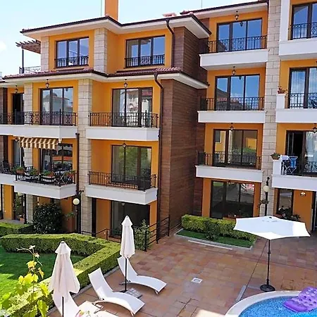 Апартхотел Boulevard Sea 3*