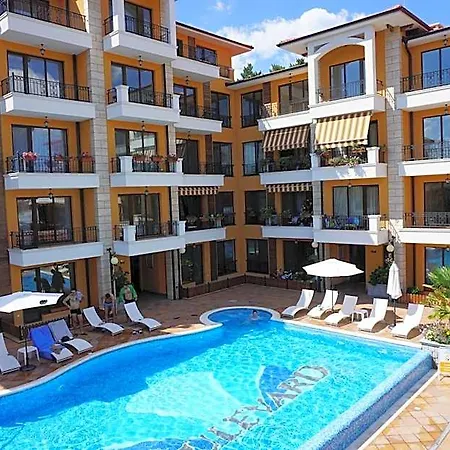 Апартхотел Boulevard Sea 3*