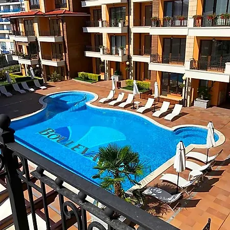 Апартхотел Boulevard Sea 3*